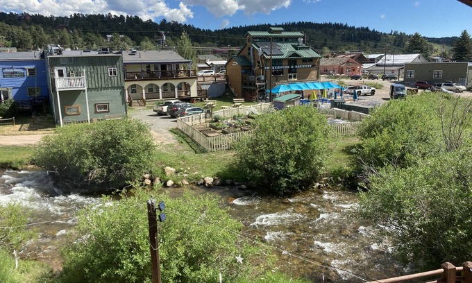 Nederland Hotel | The Boulder Creek Lodge