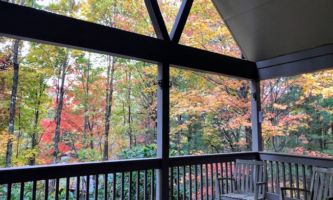Sky Valley House | The Canopy: Single-Level Sky Valley Home w/Private Sauna and Wellness Space