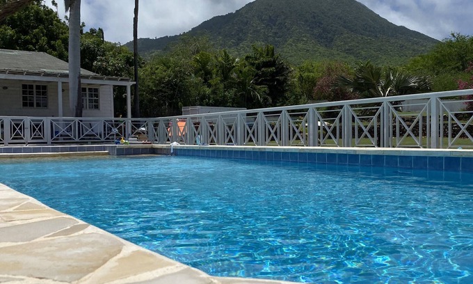 Charlestown Villa | The Captain's Estate - Family Friendly 5 Bed Villa with large pool and views