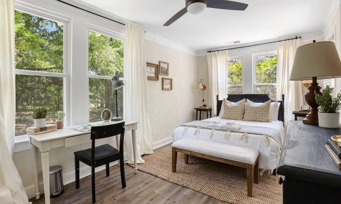 Cayce House | The Cayce Cottage | 3BR w/Private Pool