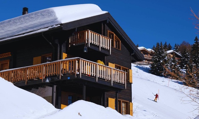 Bettmeralp House | The chalet "Chratidudel" on Bettmeralp is a very special holiday home.