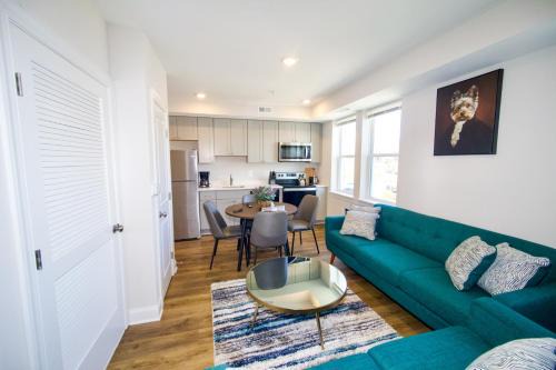 Brightwood Park Apartment | The Chey:Modern and Intimate