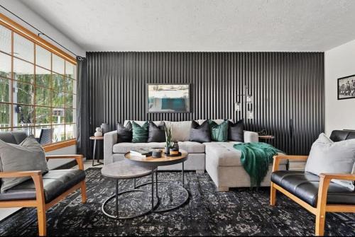 Drumheller House | The Coal Stone throw away from Red Deer River 2BR House