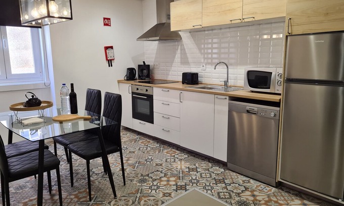Lamego Apartment | The College Corner 203