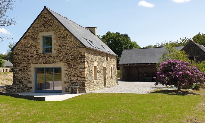 Merleac House | The cottage of Poulfos