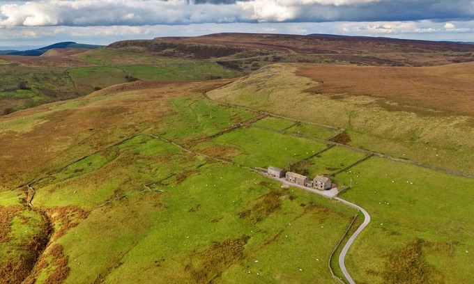 Buxton Cottage | The Cottages Collection at Blackclough Farm