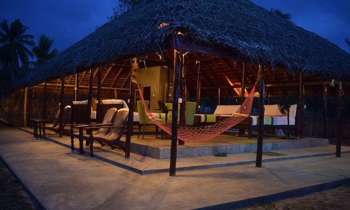 Valachchenai Hotel | The Cove Pasikuda