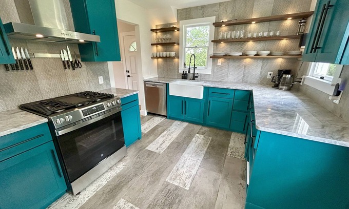 Berkeley Springs Other | The Cowbell - 3-bedroom farmhouse in charming Berkeley Springs