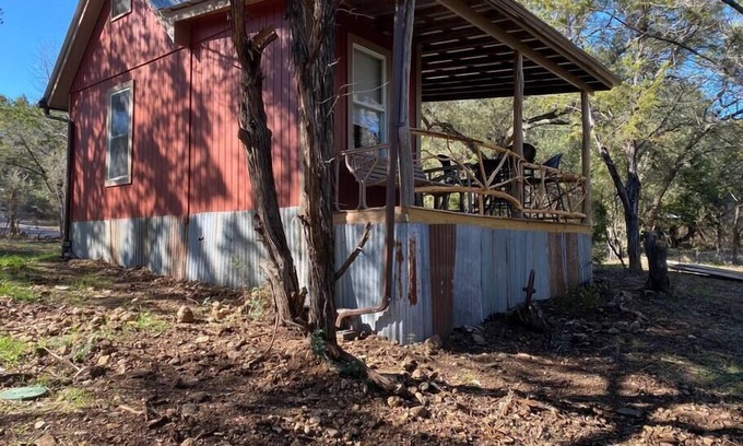 Marble Falls House | The Cowboy Cabin at Hamilton Creek