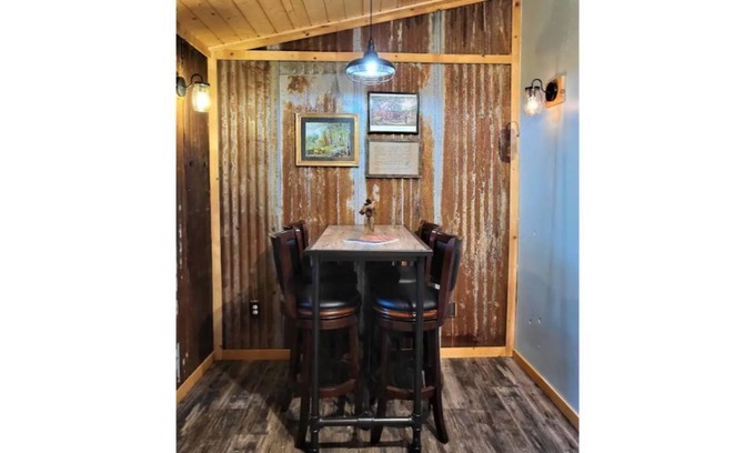 Days Creek House | The Crows Nest at Pachamama Farm