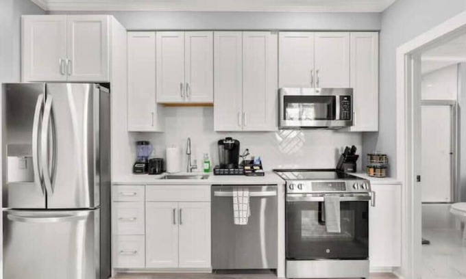 Kingman Park Apartment | The DC Getaway+2BD condo+Private Parking