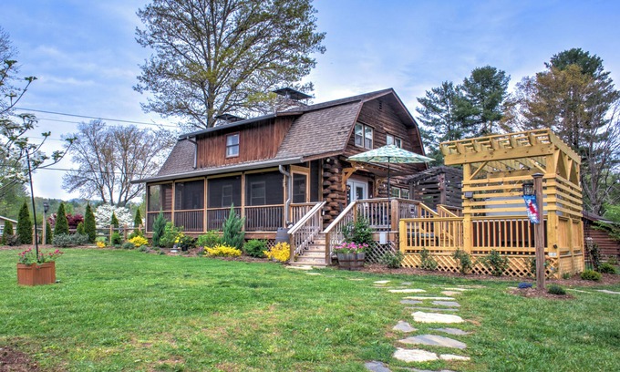Valley Hill House | The Dogwood Meadow 2BR Log Cabin with Fire Pit, Waterfall, Large Yard