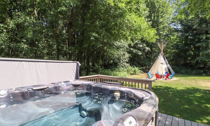 Michigan City House | The Dune Retreat - North Star Properties