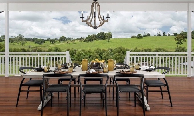 Maleny House | The Easton at Maleny - Hamptons Countryside Retreat