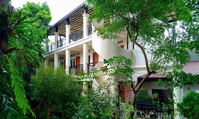 Cagayan de Oro House | The eco-friendly "House of Java" is a private residence which offers Guest Rooms