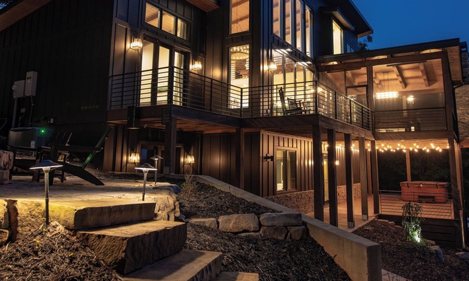 Blue Ridge House | The Ellewood, a modern mountain chalet