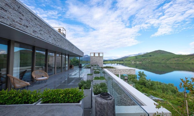 Lake Hayes Apartment | The Elms at Lake Hayes Villa Two by Touch of Spice