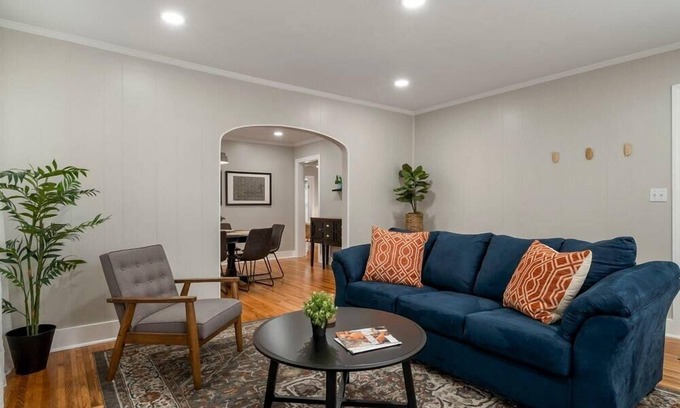 Cherry Street House | The Enchanting Home @TU & Cherry Street