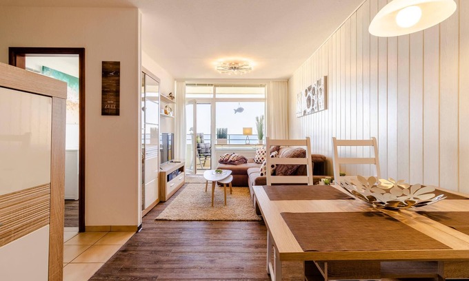 Grossenbrode Apartment | The entire beach in view