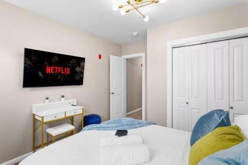 East Parkside Apartment | The Executive - Philly Zoo - Queen Suite - Parking