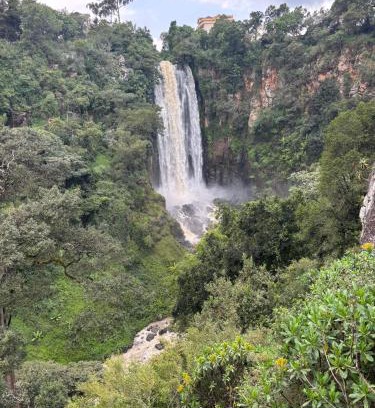 Nyahururu Bed & Breakfast | The falls hippo point