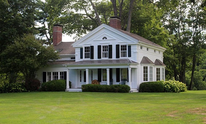 Pine Plains House | The Farm House w. Garden Cottage at Picardy Farms