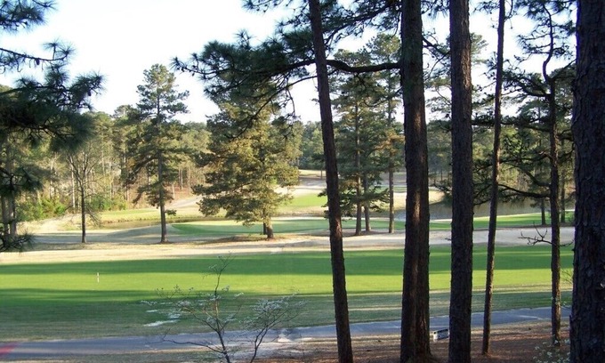 Foxfire House | The Fox Den 3b3bTownhome Golfers retreat close to Pinehurst and area courses