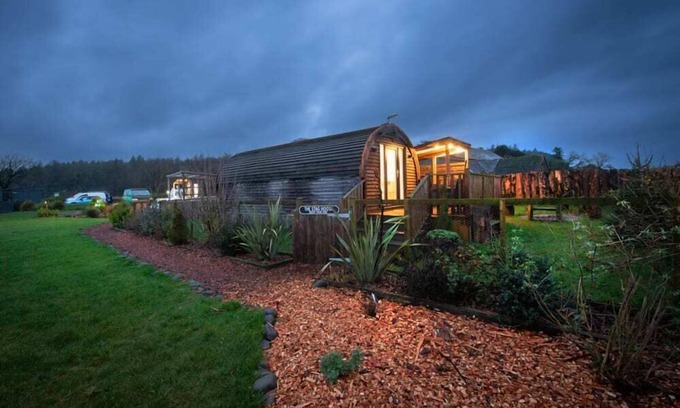 Newton Stewart Cabin | The Galloway Steading-The Stag Hoose Family cabin with Hot Tub