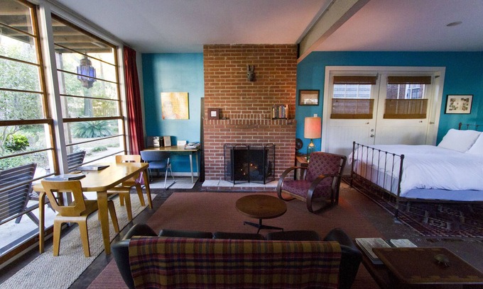 Thomas Square House | The Garden Studio at Half Moon House