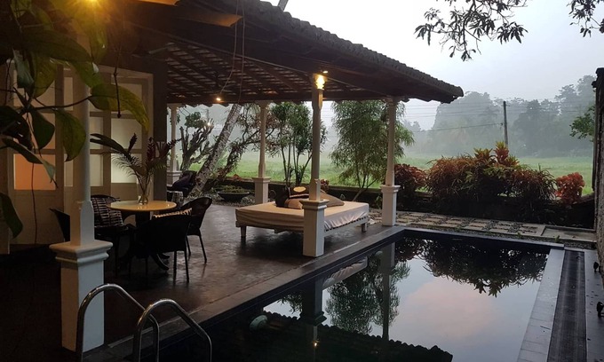 Bope-Poddala Villa | The Gatehouse at 9 Provinces Estate, Private Pool, AC & WiFi