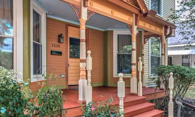 Terre Haute House | The Gatsby House: A Historic Gem!