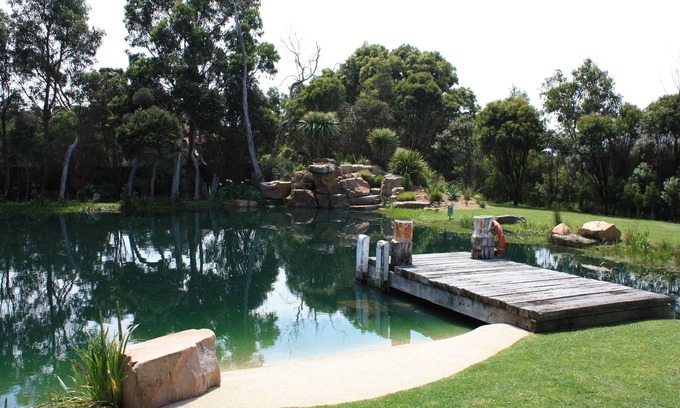 Cowes House | THE GRAND - Amazing Luxury Property - Heated Swimspa, Butlers Kitchen