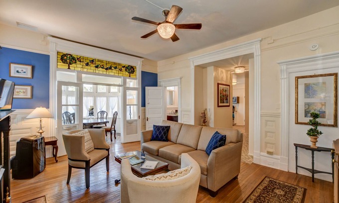 Nob Hill House | The Grand Suite at the Mansion by the Square