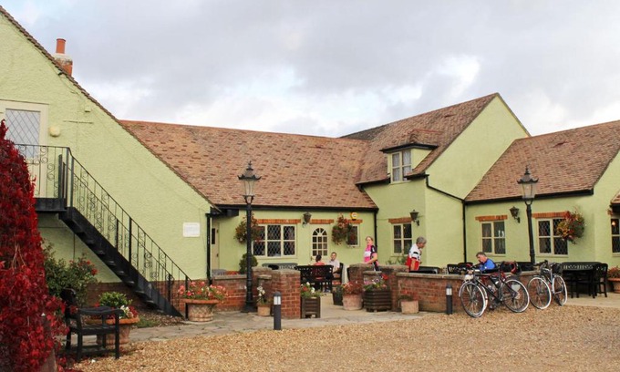 Southill Bed & Breakfast | The Green Man Stanford