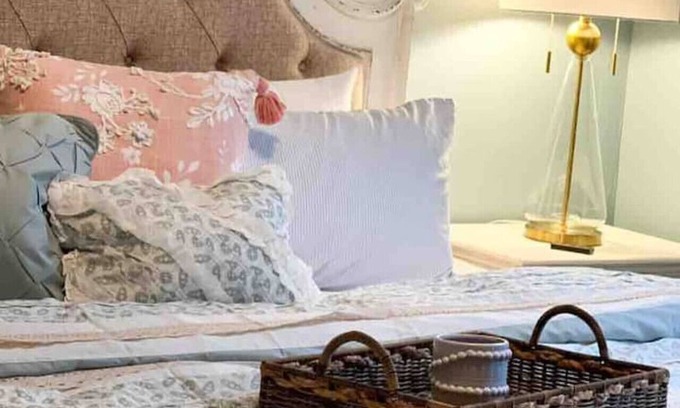 Millersburg House | The Guesthouse Newly Renovated Historic Property just steps from the Downtown