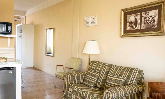Rodney Bay Apartment | The Hamlet Suites - Bright and spacious Studio Apartment 1