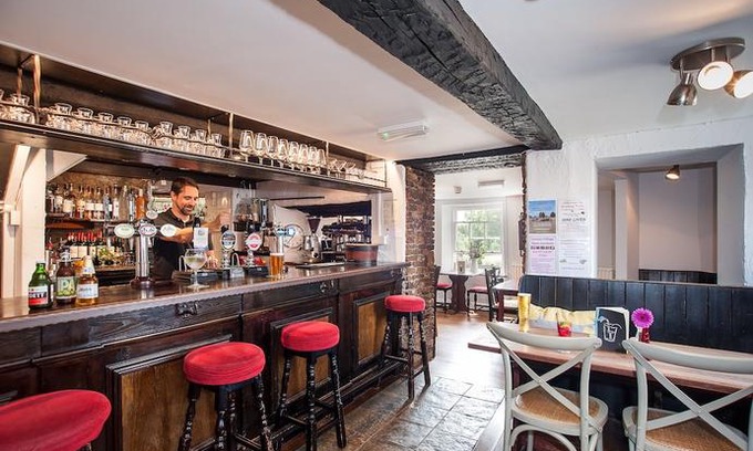 Levens Hotel | The Hare and Hounds Levens
