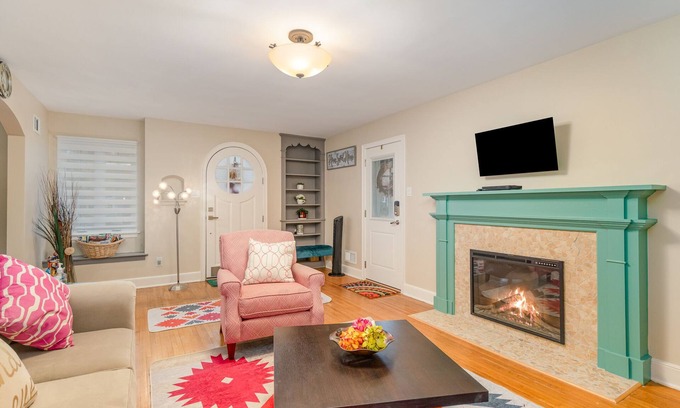 Harrisburg - Hershey House | The Haven - For a Cozy Winter Stay