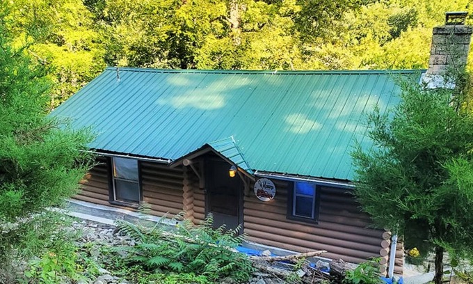 Madison House | THE HAVEN, Log cabin in the woods minutes from downtown Madison. Whole House