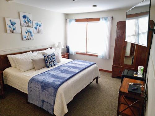 La Conner Hotel | The Heron Inn and Day Spa