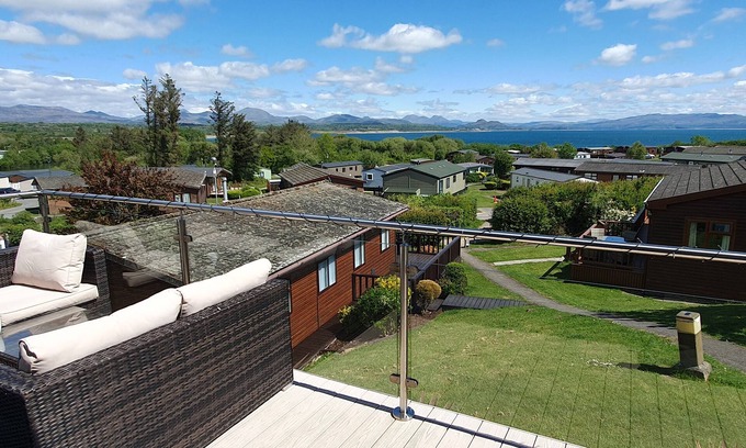 Rhyd-y-clafdy Cottage | THE HIDEAWAY, family friendly, with a garden in Pwllheli