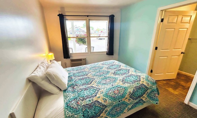 Lake City Apartment | The Hideaway suite Su
