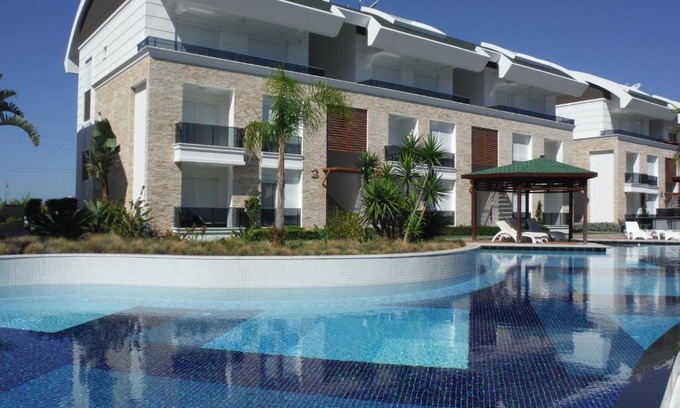 Kemer Mahallesi Apartment | The Hill Side