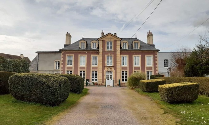 May-sur-Orne House | The house next door - Holiday house in Normandy