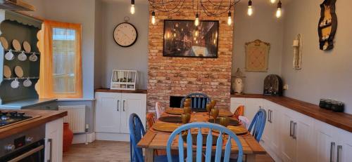 Watford House | The House of Requirement