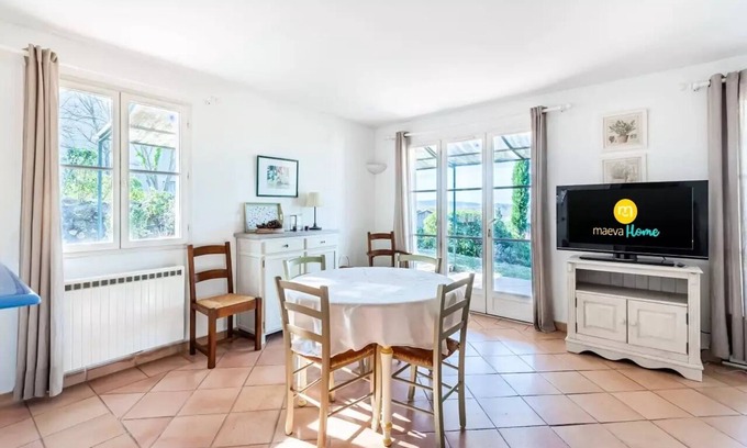 Pont Royal Villa | The houses of Pont Royal in Provence - maeva Home - 3-Room House 6 People - Prestige