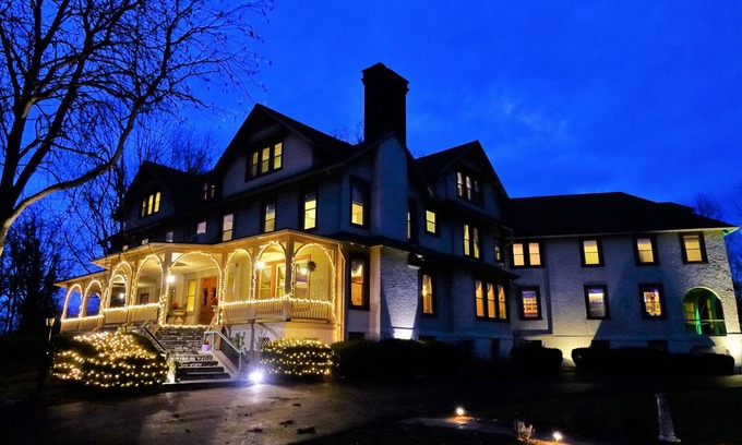Chambersburg Bed & Breakfast | The Inn at Ragged Edge