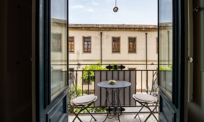 Santo Stefano di Camastra Apartment | THE PALACE B&B and Apartments- Luxury Apartment