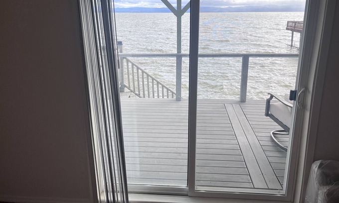 Nice House | The Lakehouse Bungalow in Nice, CA