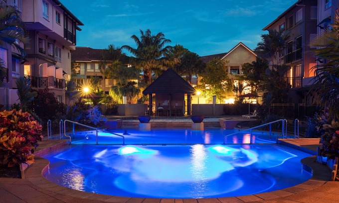 Cairns North Hotel | The Lakes Resort Cairns